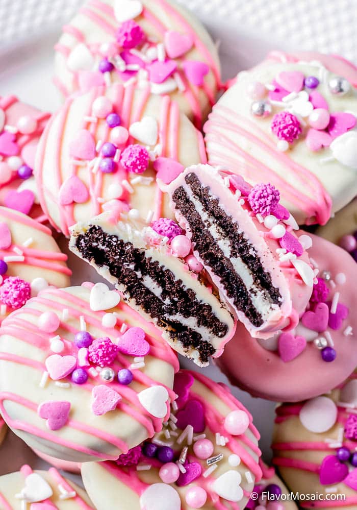 Chocolate Dipped Oreos