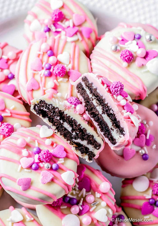 Chocolate Dipped Oreos